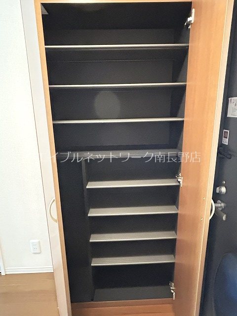 セジュールなつめ 玄関