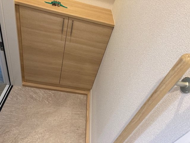 プレミアス白山 玄関