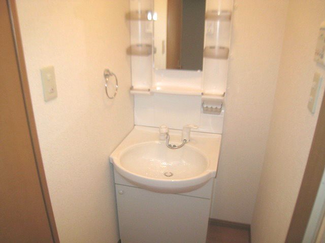 サンライズ 洗面所
