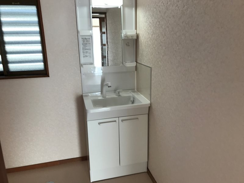 グリーンタウン両島E棟 洗面所
