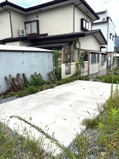 グランドシティ村石1号 駐車場