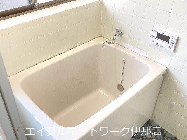 狐島住宅　2 風呂画像