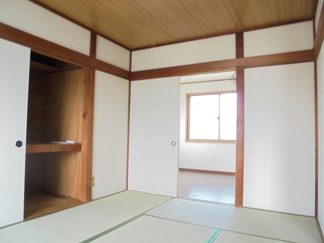 塚田コーポ ベッドルーム