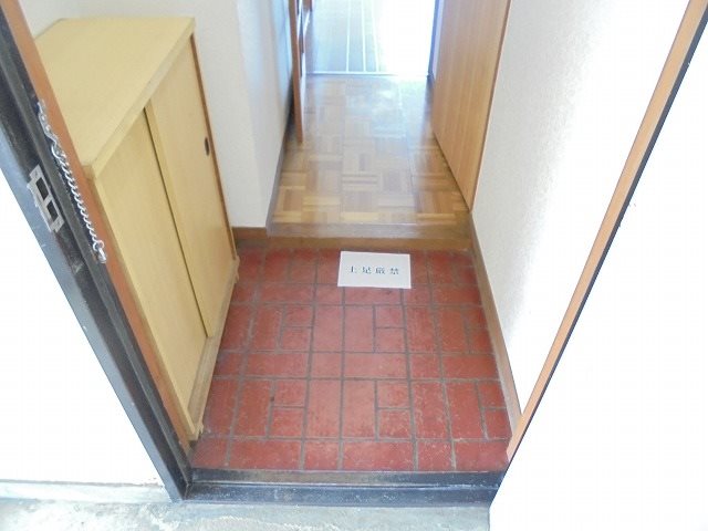 塚田コーポ 玄関