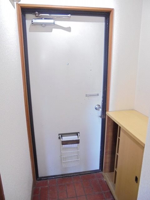 塚田コーポ 玄関