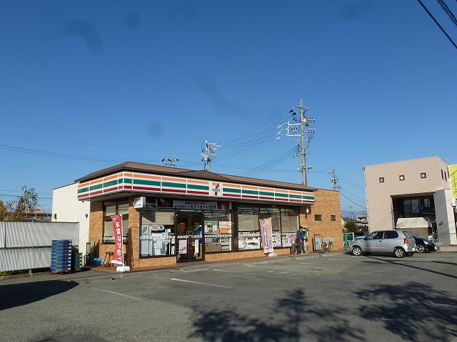 塚田コーポ コンビニ