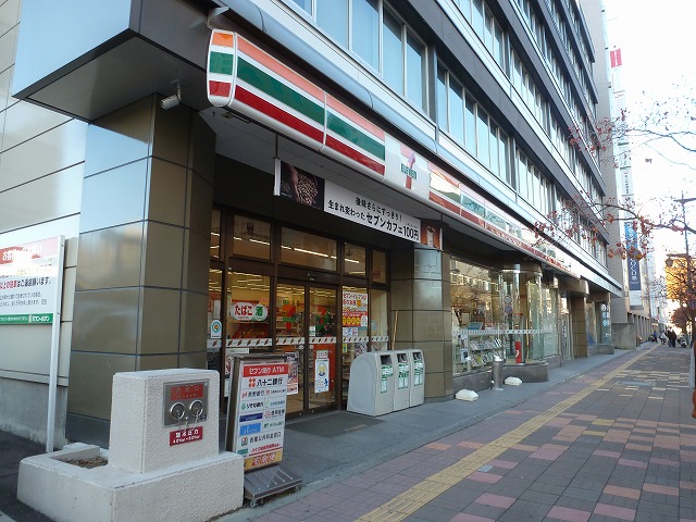 岡田ハイム コンビニ