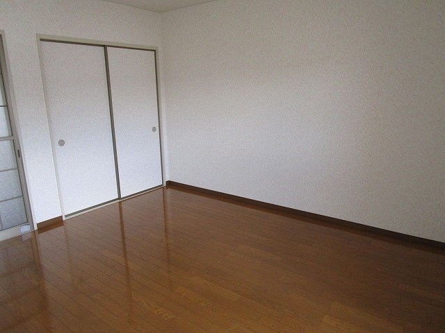 アネックス若里 ベッドルーム