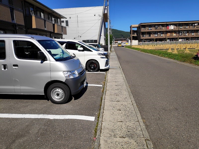 エスポワール21 駐車場