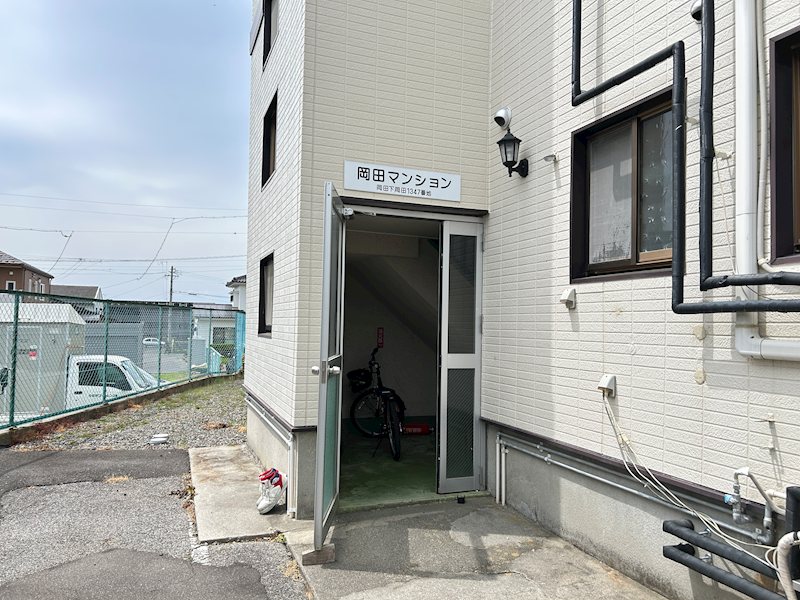 岡田マンション エントランス