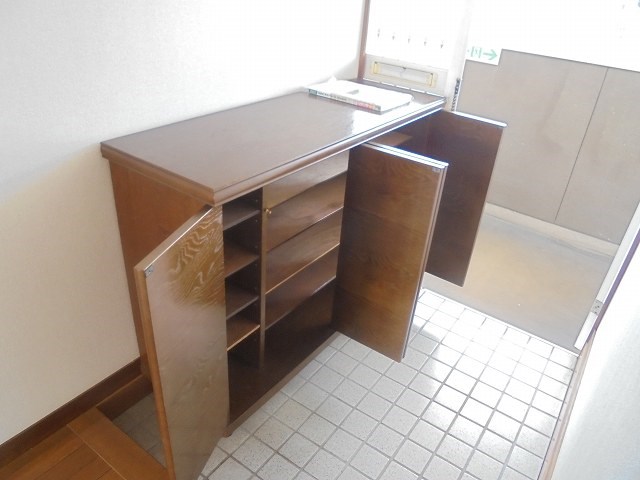 シティハイツグリーンパーク 玄関