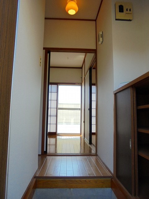 イーストワン 玄関