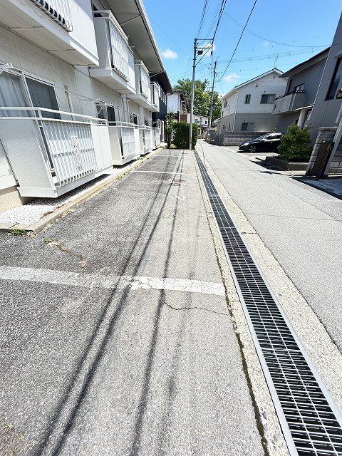 ロワール箱清水 駐車場