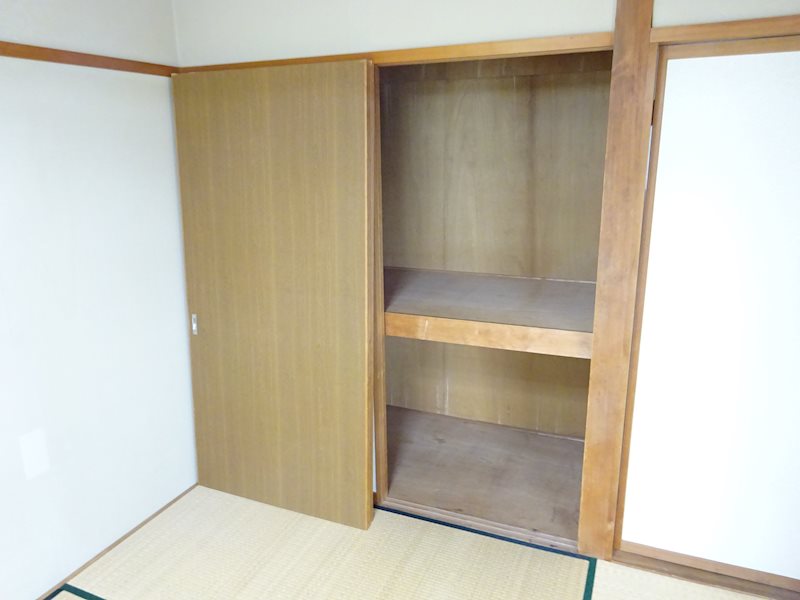 クレールあおば 収納