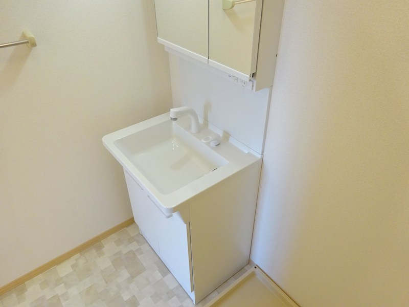 クラテールN　A棟 洗面所