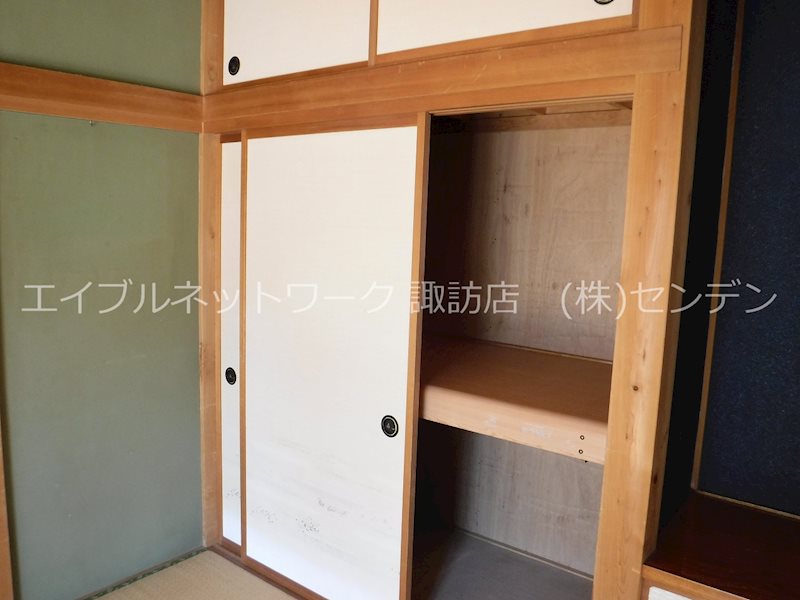 塚原戸建 収納