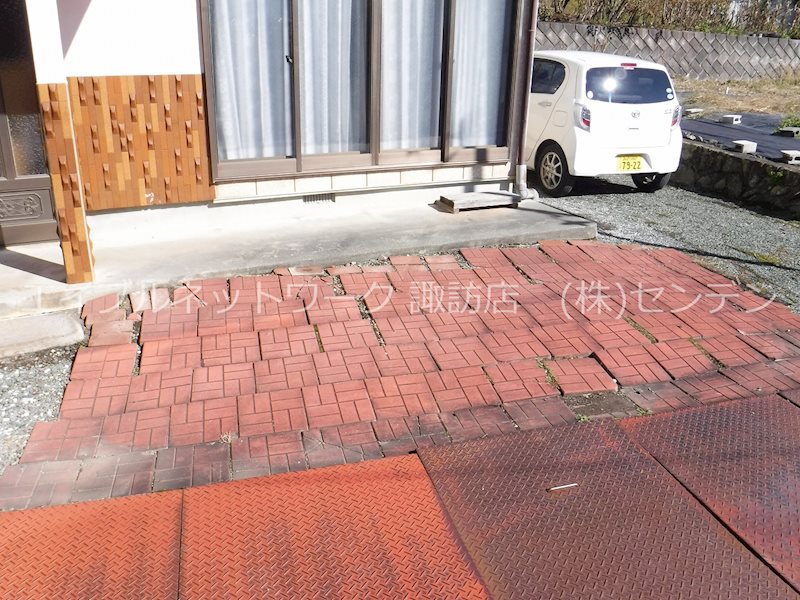 塚原戸建 駐車場