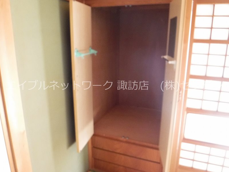 塚原戸建 収納