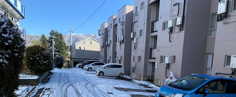 城山マンション 駐車場