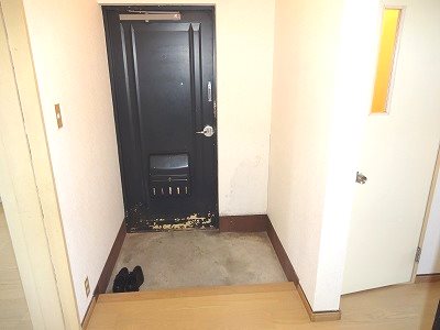 城山マンション 玄関