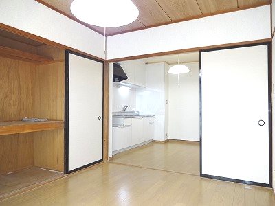 城山マンション ベッドルーム