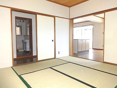 セントラルコーポ城山 ベッドルーム