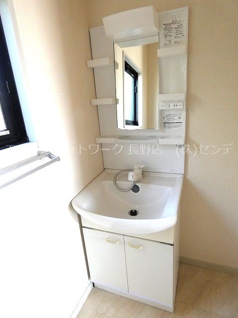 アルファ稲田 洗面所