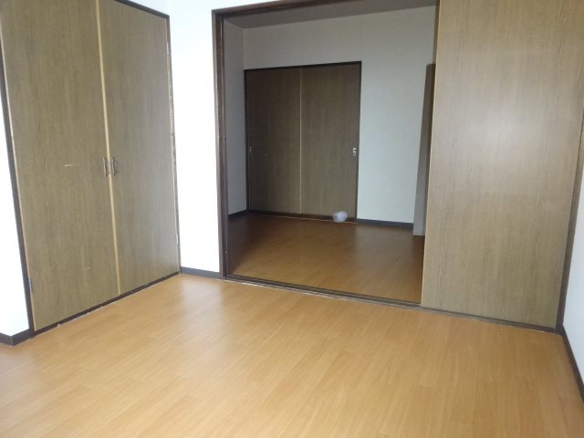 神科グランドマンション ベッドルーム