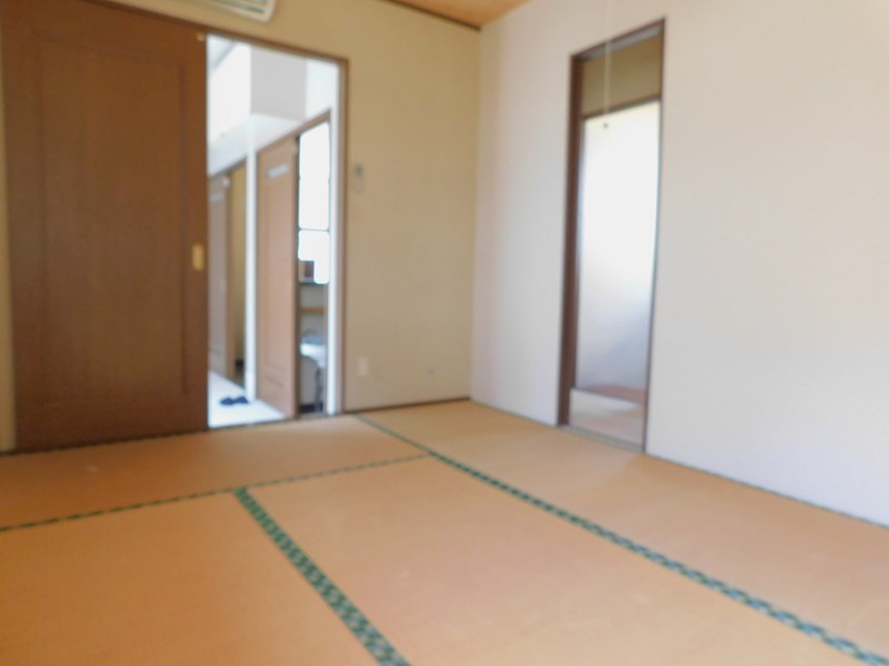 辰野町平出貸家 内装