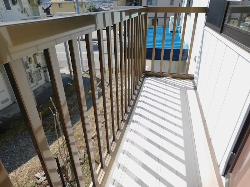 辰野町平出貸家 ベランダ