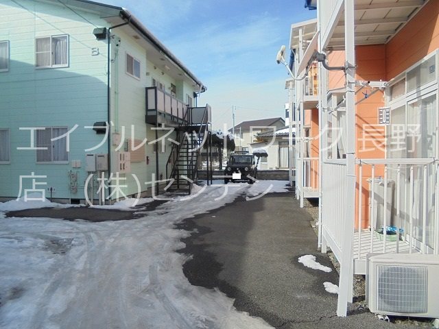 シャンテ風間Ｃ棟 駐車場
