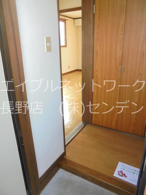 シャンテ風間Ｃ棟 玄関