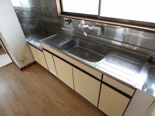長野県伊那市御園1013-232 キッチン
