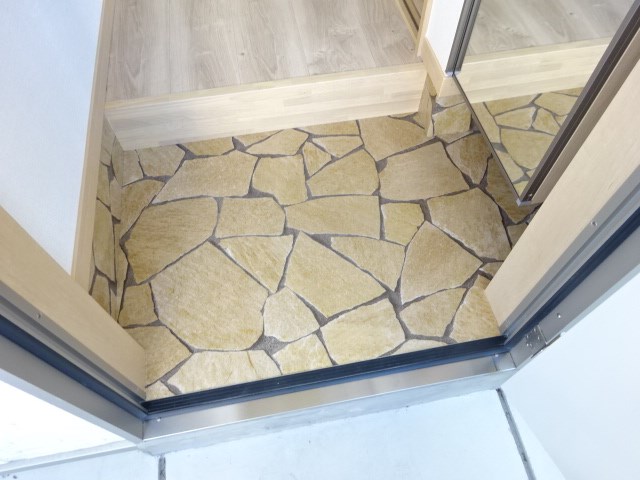 カーサ箱清水2 玄関