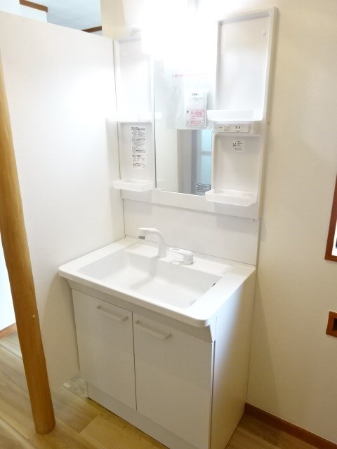 新山ニュータウン平家一戸建 洗面所