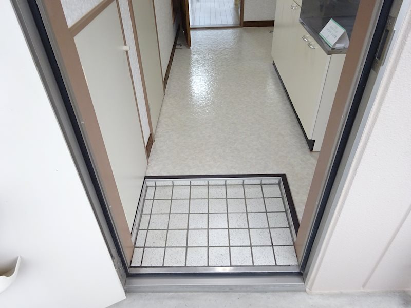 さくら小径 玄関