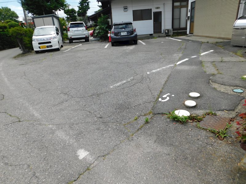 Ａｊａｒｉ Ｈｏｕｓｅ 駐車場