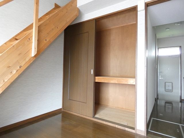 グリーンハイツ 収納