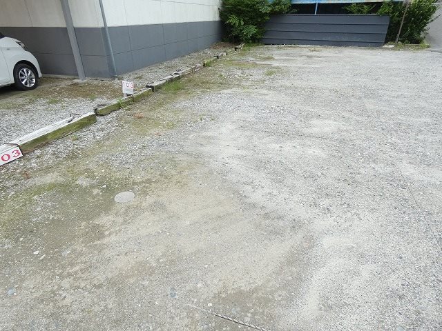グリーンハイツ 駐車場