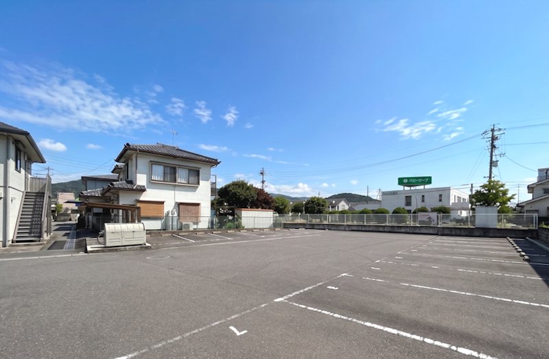 KFTマンション 駐車場