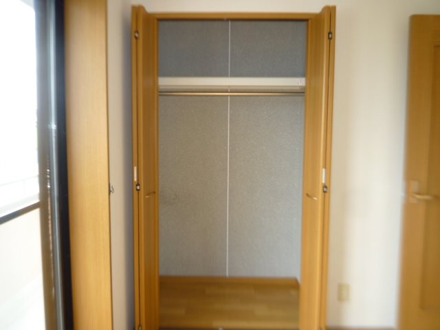エステートマンションセンタープラザ1番館 収納