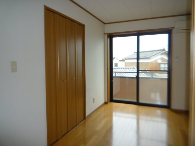 エステートマンションセンタープラザ1番館 リビング