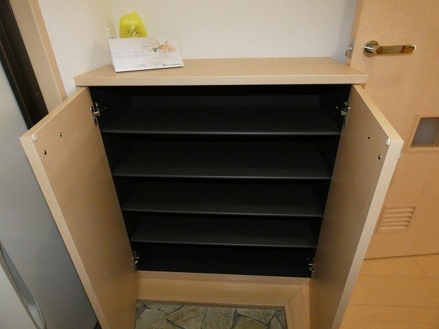 カーサプルメリア 収納