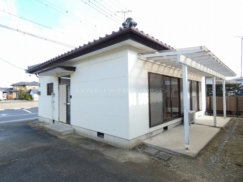 市川貸家 外観