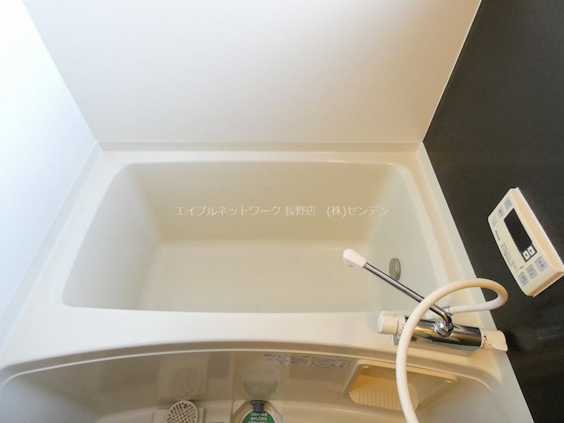 市川貸家 風呂画像