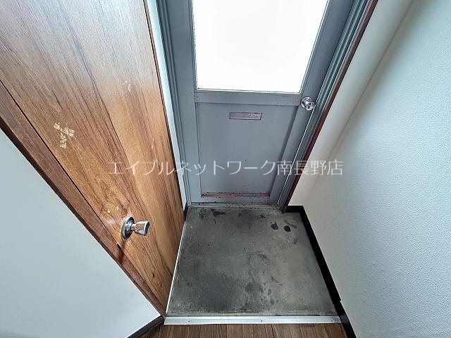 ハイツ山崎 玄関
