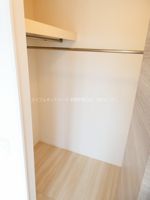 サンセール若里 収納