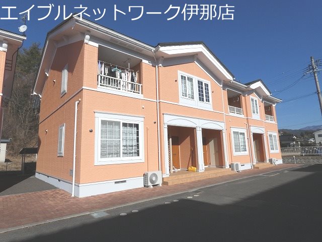 オレンジ・ピークスB 外観