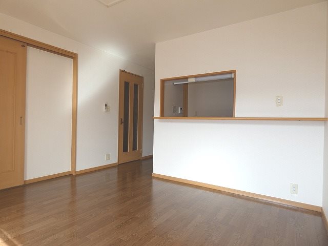 オレンジ・ピークスB リビング