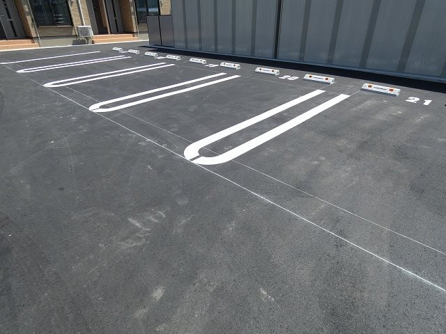 サニーテラス　A 駐車場